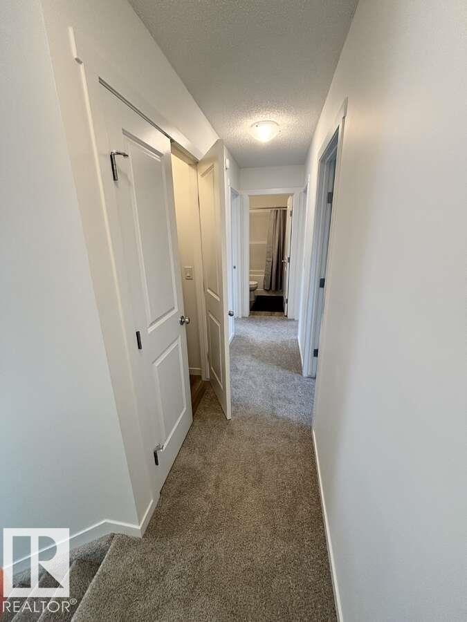 Photo 21 of 52 1025 Secord Pm Nw, Edmonton AB