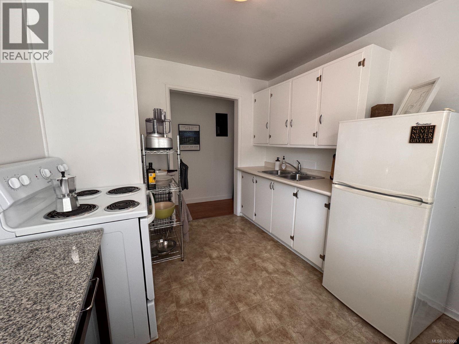 Photo 7 of 130 132 Beech Ave, Duncan BC