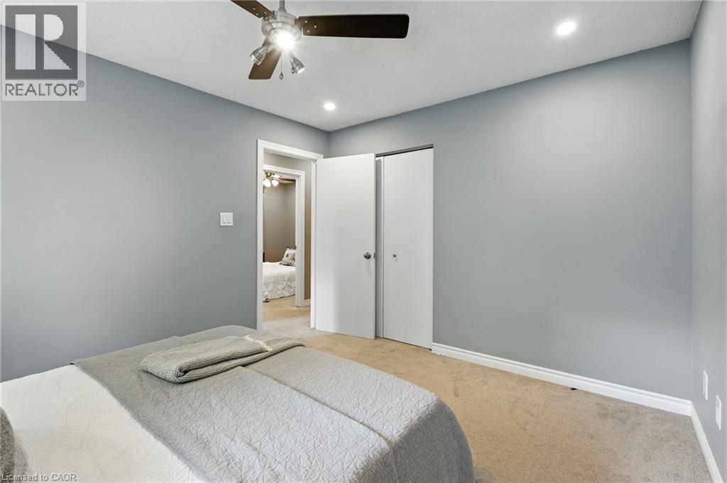 Photo 7 of 2438 Whittaker Drive, Burlington ON