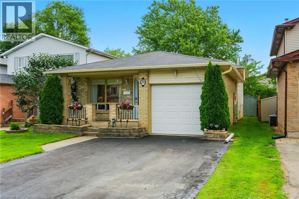 Photo 10 of 2438 Whittaker Drive, Burlington ON