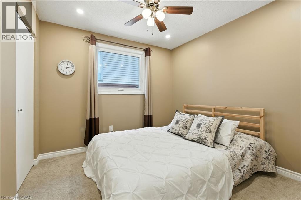 Photo 32 of 2438 Whittaker Drive, Burlington ON