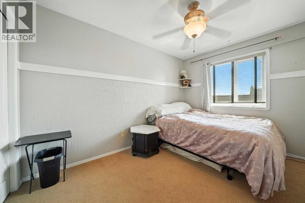 Photo 12 of 187 Inkster Close, Red Deer AB