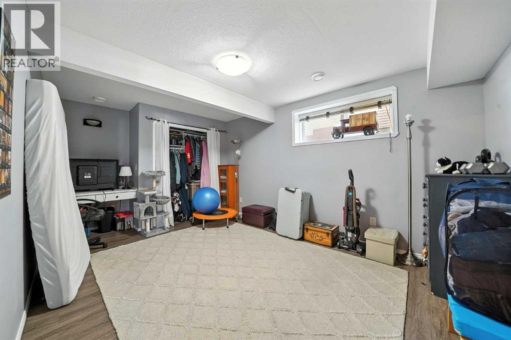 Photo 17 of 187 Inkster Close, Red Deer AB