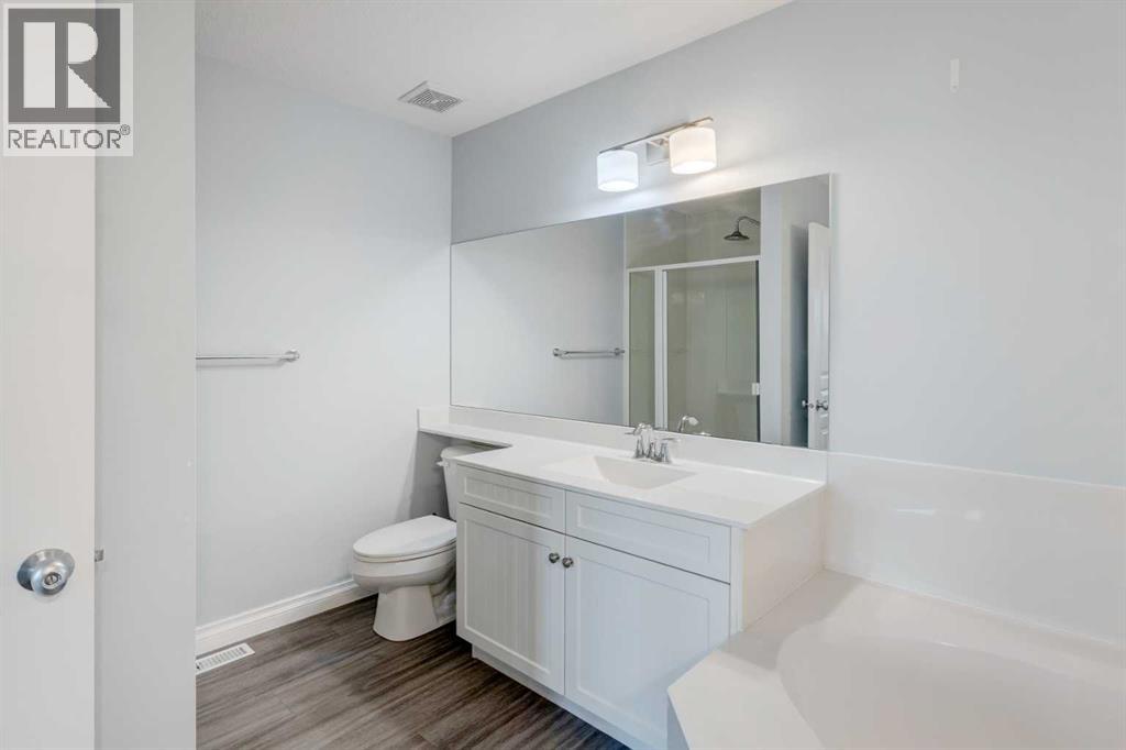 Photo 33 of 69 Willow Drive, Cochrane AB