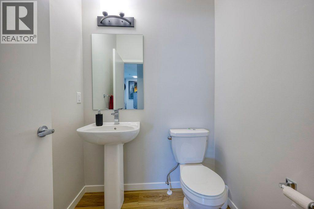 Photo 19 of 50 Cranbrook Gardens Se, Calgary AB
