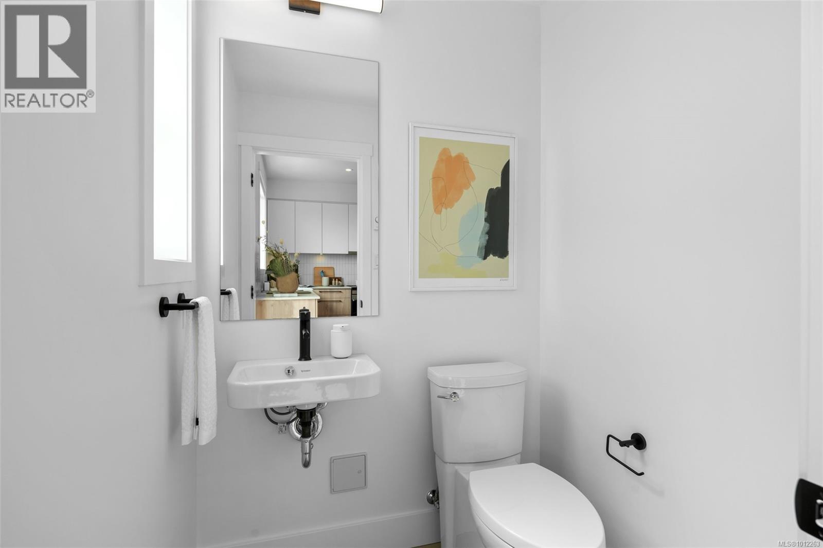 Photo 3 of 83 368 Tradewinds Ave, Colwood BC
