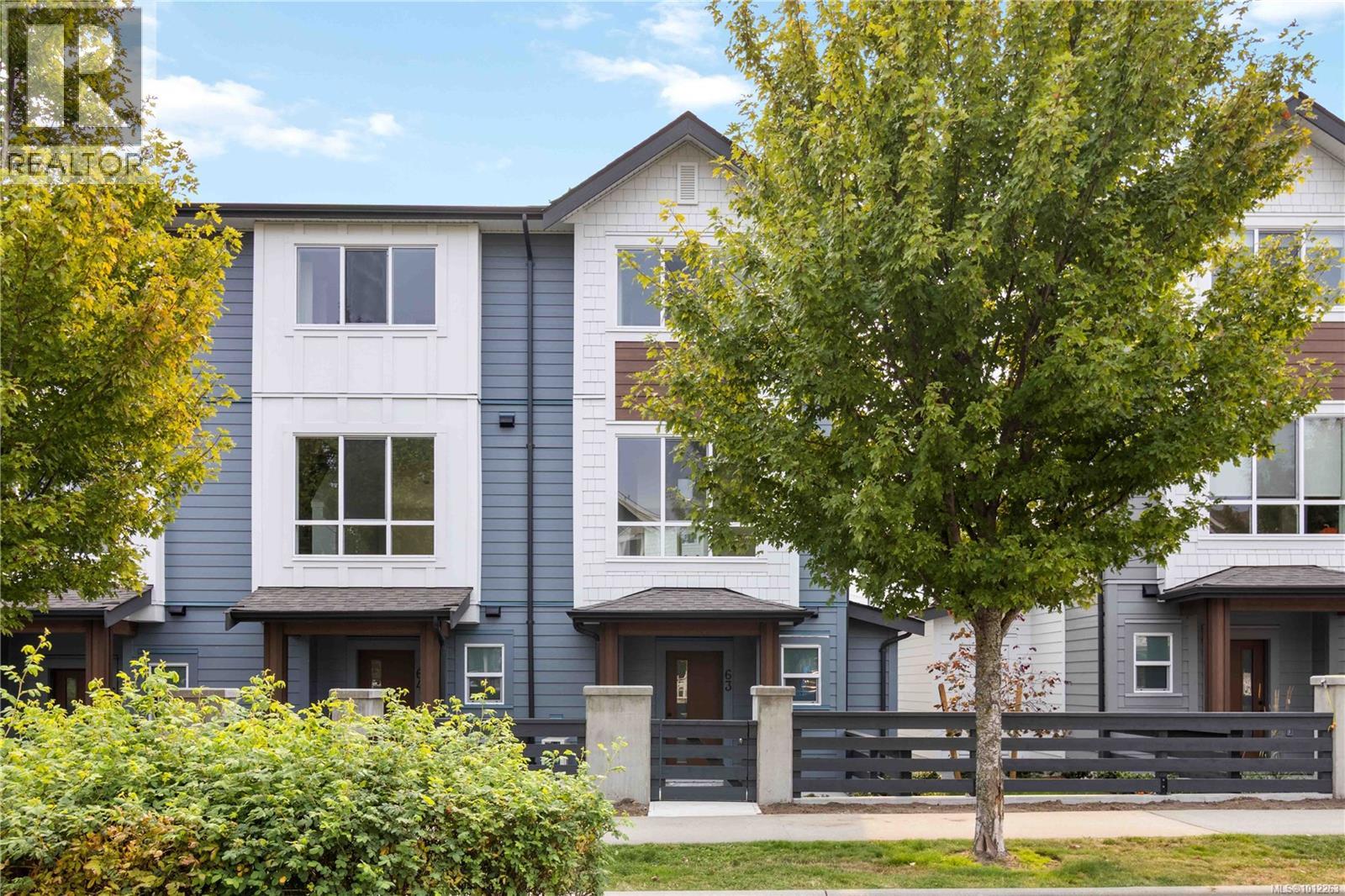 Photo 10 of 83 368 Tradewinds Ave, Colwood BC