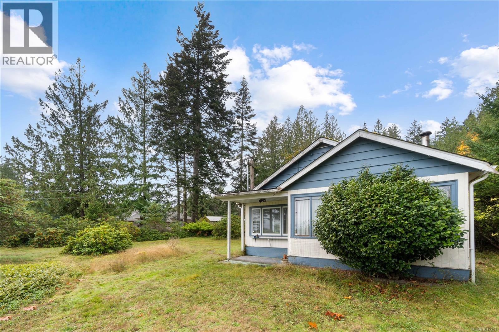 Photo 8 of 6850 Island Hwy W, Bowser BC