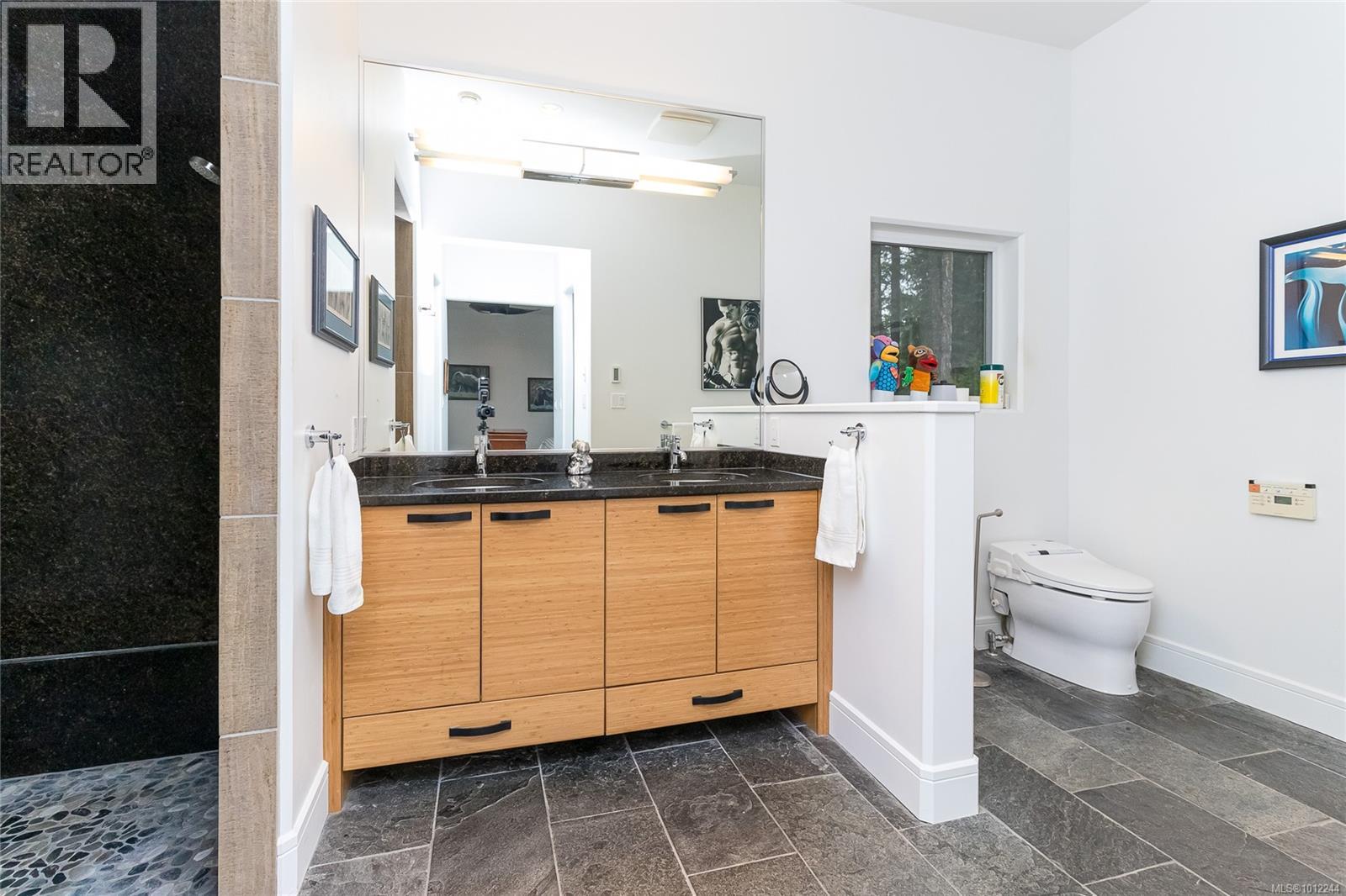 Photo 15 of 5115 Aho Rd, Ladysmith BC
