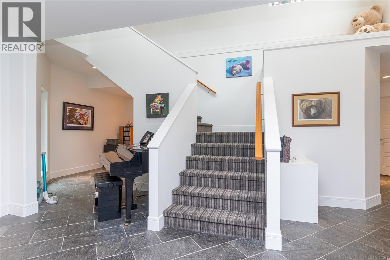 Photo 2 of 5115 Aho Rd, Ladysmith BC