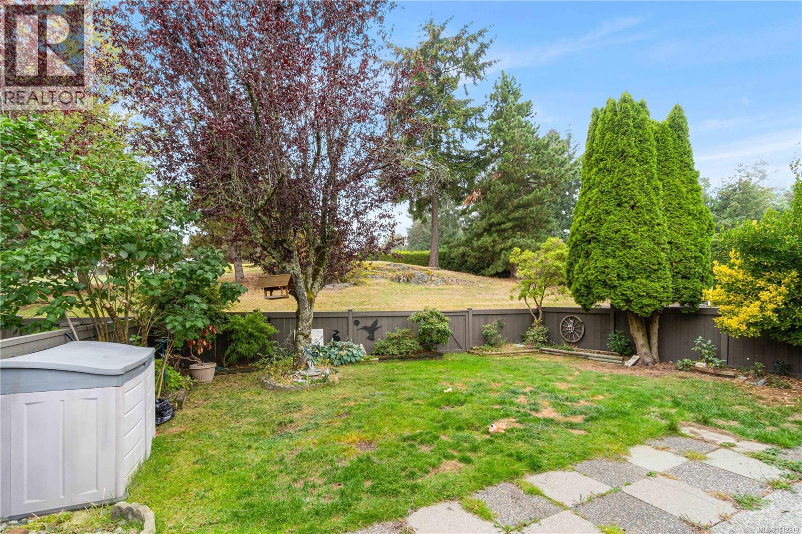 Photo 13 of 23 2655 Andover Rd, Nanoose Bay BC