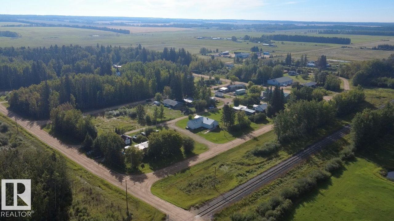Photo 10 of 18 First St, Rural Lesser Slave River Md AB