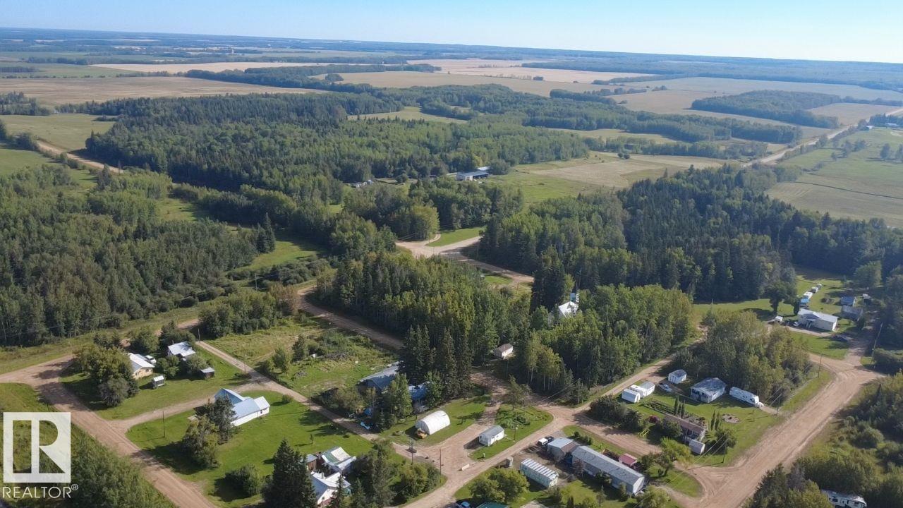 Photo 2 of 18 First St, Rural Lesser Slave River Md AB