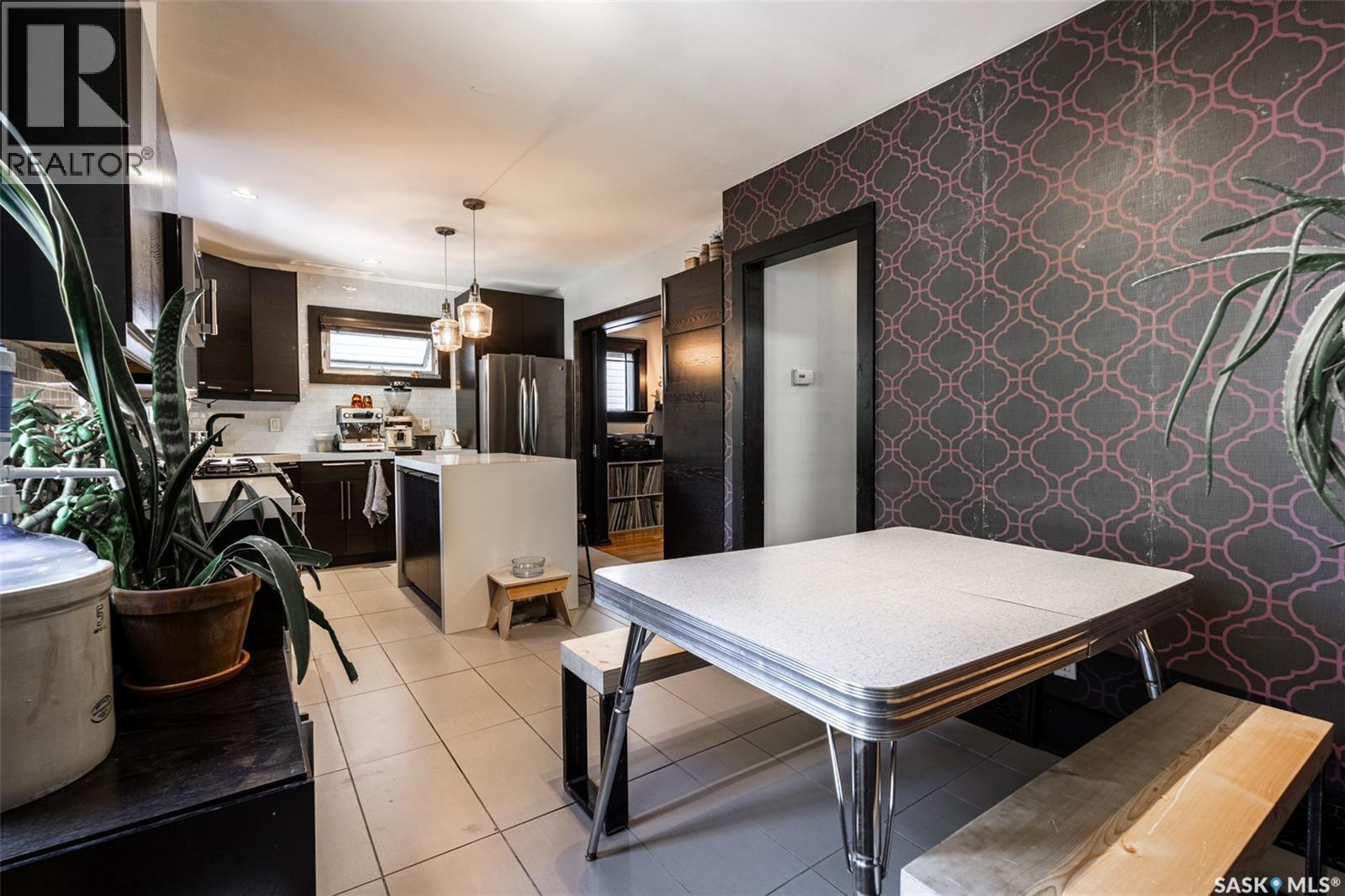 Photo 16 of 705 Albert Avenue, Saskatoon SK
