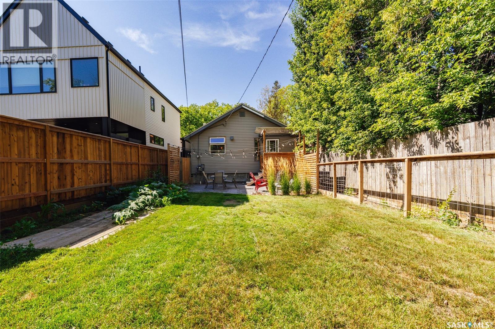 Photo 35 of 705 Albert Avenue, Saskatoon SK