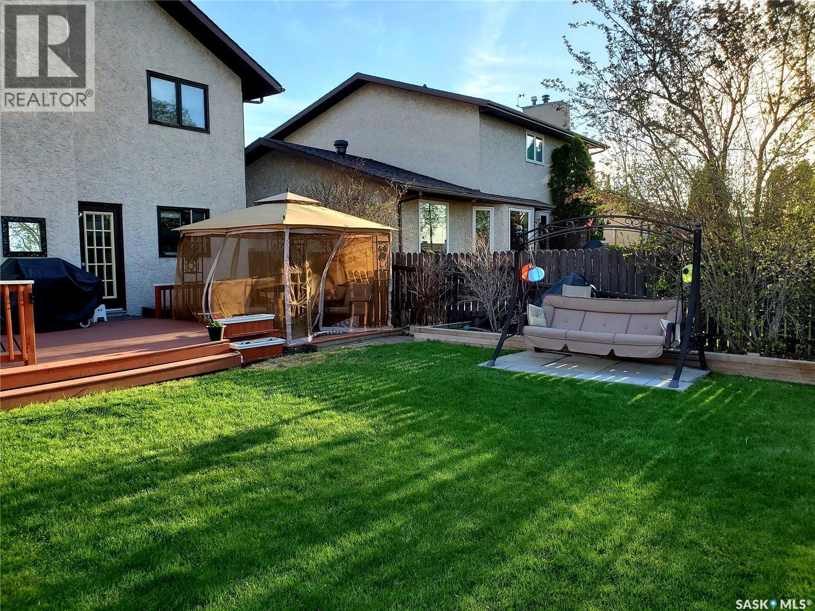 Photo 38 of 1726 Boyd Street E, Regina SK