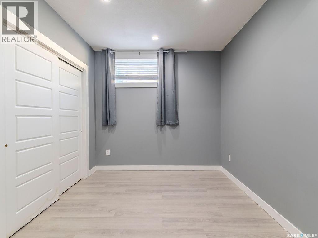 Photo 18 of 407 Gillies Way, Saskatoon SK