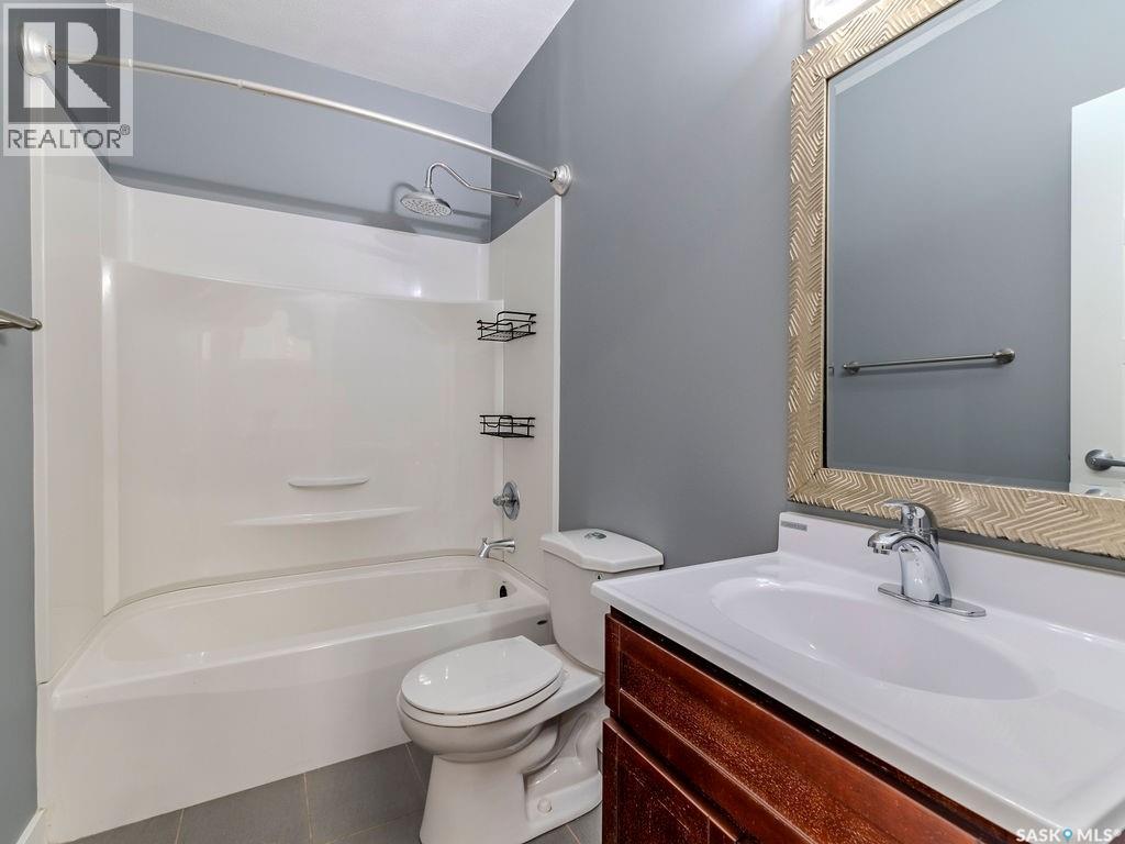 Photo 21 of 407 Gillies Way, Saskatoon SK