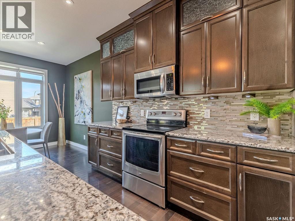 Photo 8 of 407 Gillies Way, Saskatoon SK