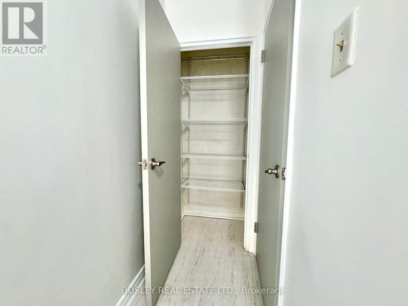 Photo 15 of 108 740 Eglinton Avenue W, Toronto ON