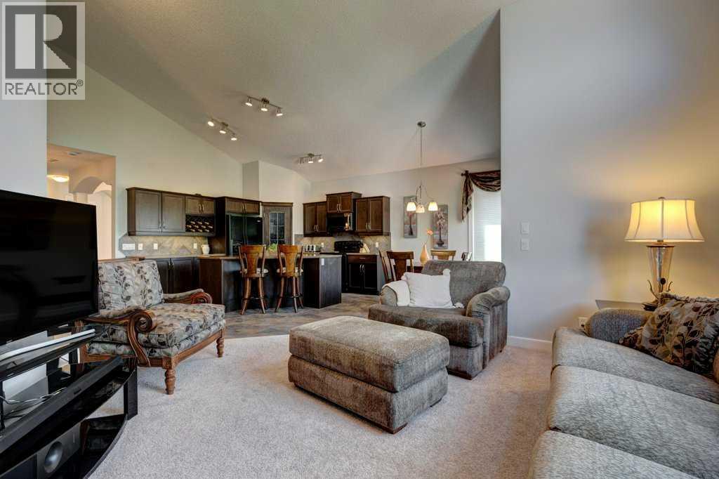 Photo 12 of 2604 Coopers Circle Sw, Airdrie AB
