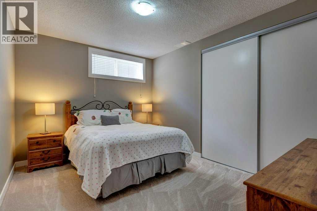 Photo 23 of 2604 Coopers Circle Sw, Airdrie AB
