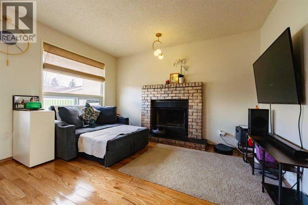 Photo 34 of 24 Laguna Close Ne, Calgary AB