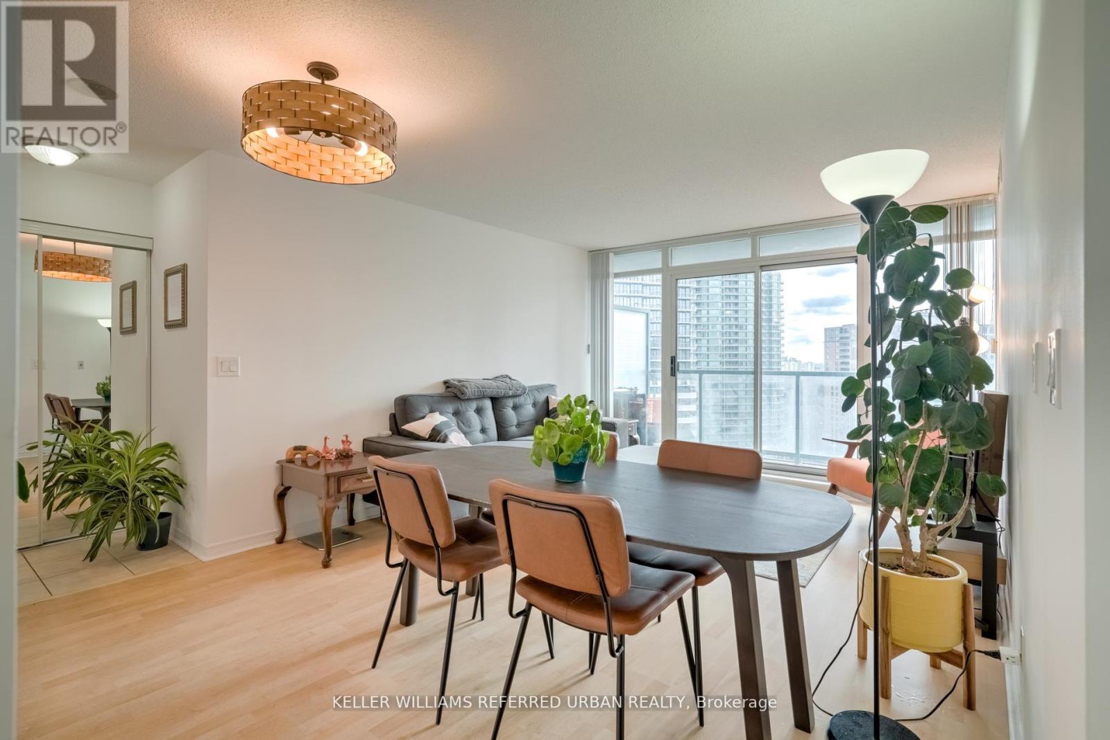 Photo 5 of 1605 5500 Yonge Street, Toronto ON