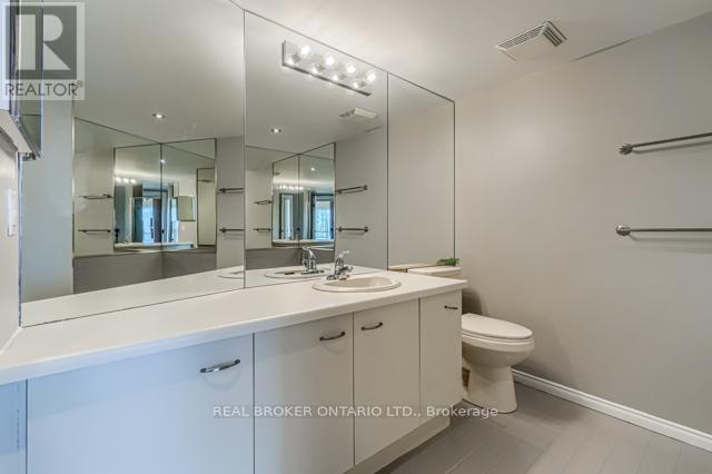 Photo 28 of 1003 25 The Esplanade Street, Toronto ON