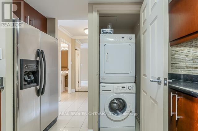 Photo 29 of 1003 25 The Esplanade Street, Toronto ON