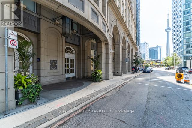 Photo 30 of 1003 25 The Esplanade Street, Toronto ON