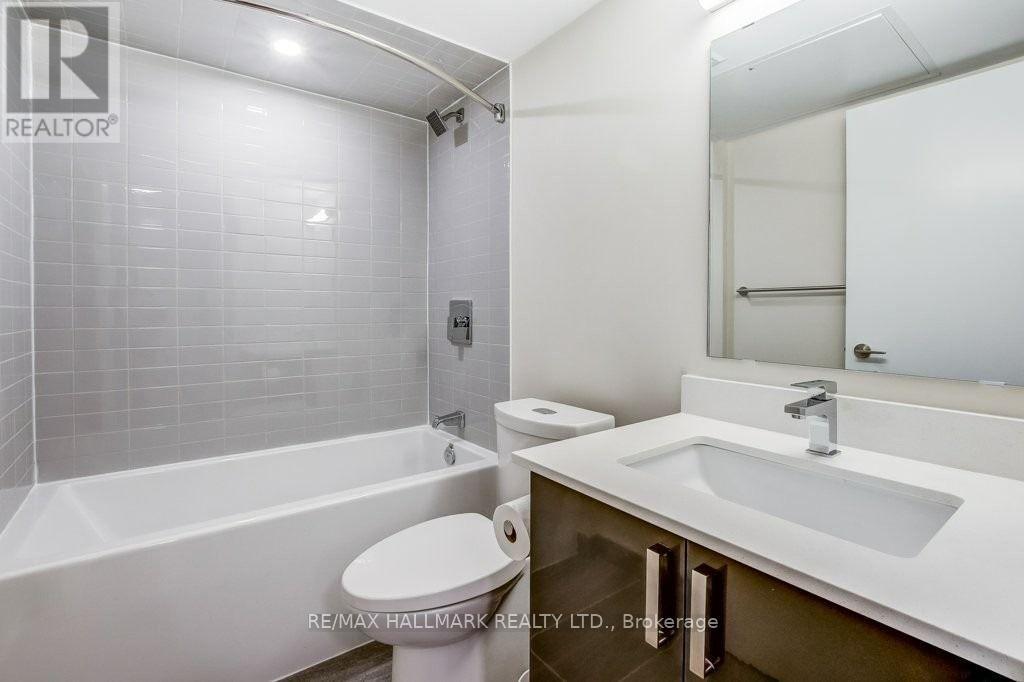 Photo 10 of 513 38 Monte Kwinter Court, Toronto ON