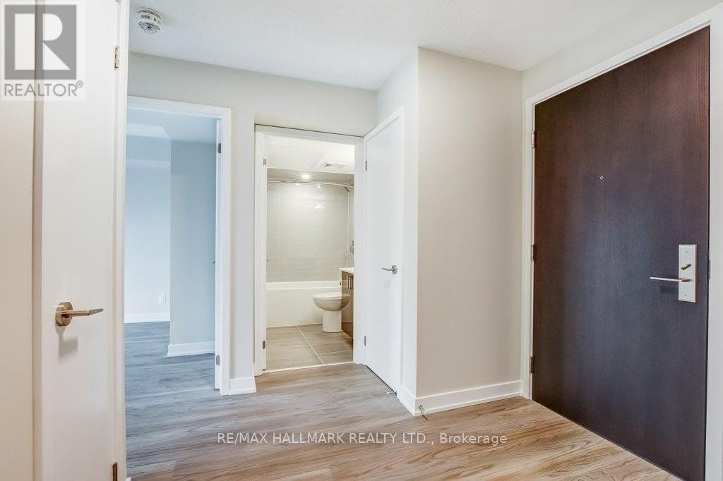 Photo 15 of 513 38 Monte Kwinter Court, Toronto ON