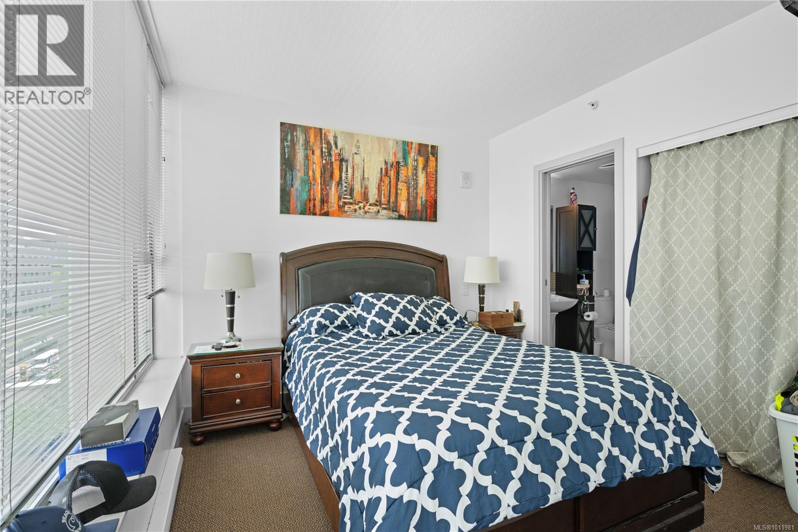 Photo 3 of 606 760 Johnson St, Victoria BC