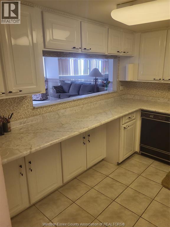 Photo 3 of 380 Pelissier Unit 1002, Windsor ON