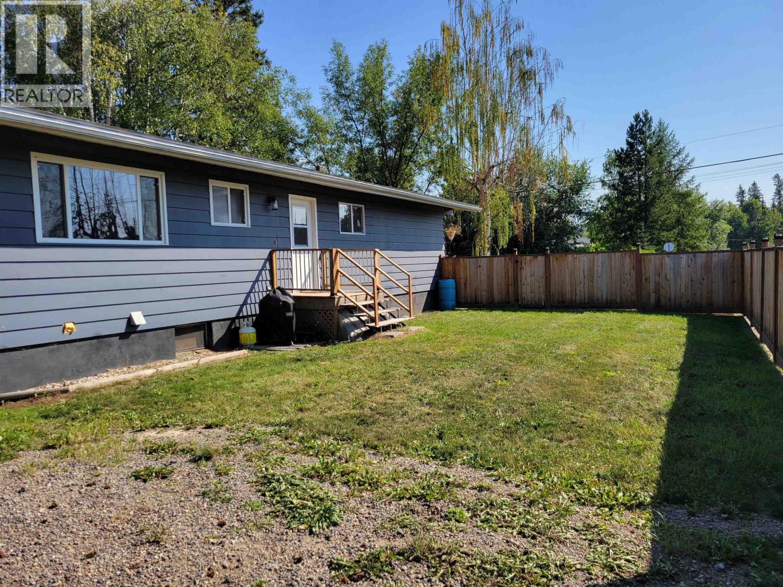 343 W COLUMBIA STREET, Vanderhoof