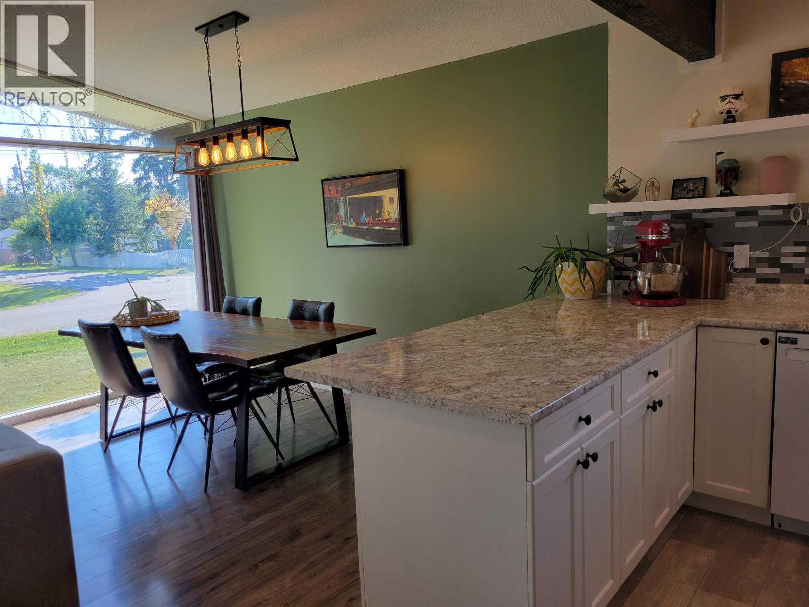 343 W COLUMBIA STREET, Vanderhoof