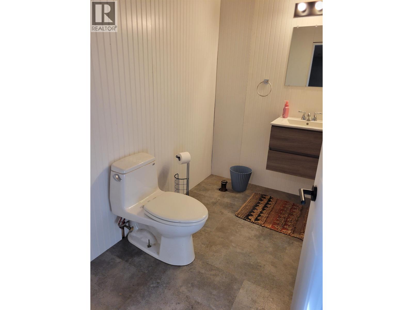 343 W COLUMBIA STREET, Vanderhoof