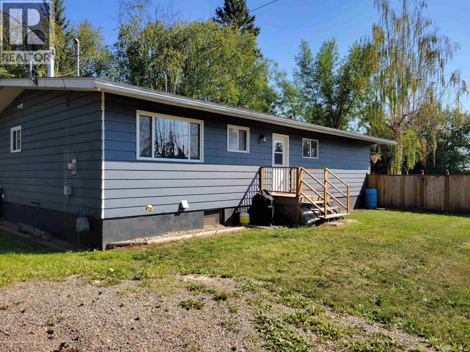 343 W COLUMBIA STREET, Vanderhoof