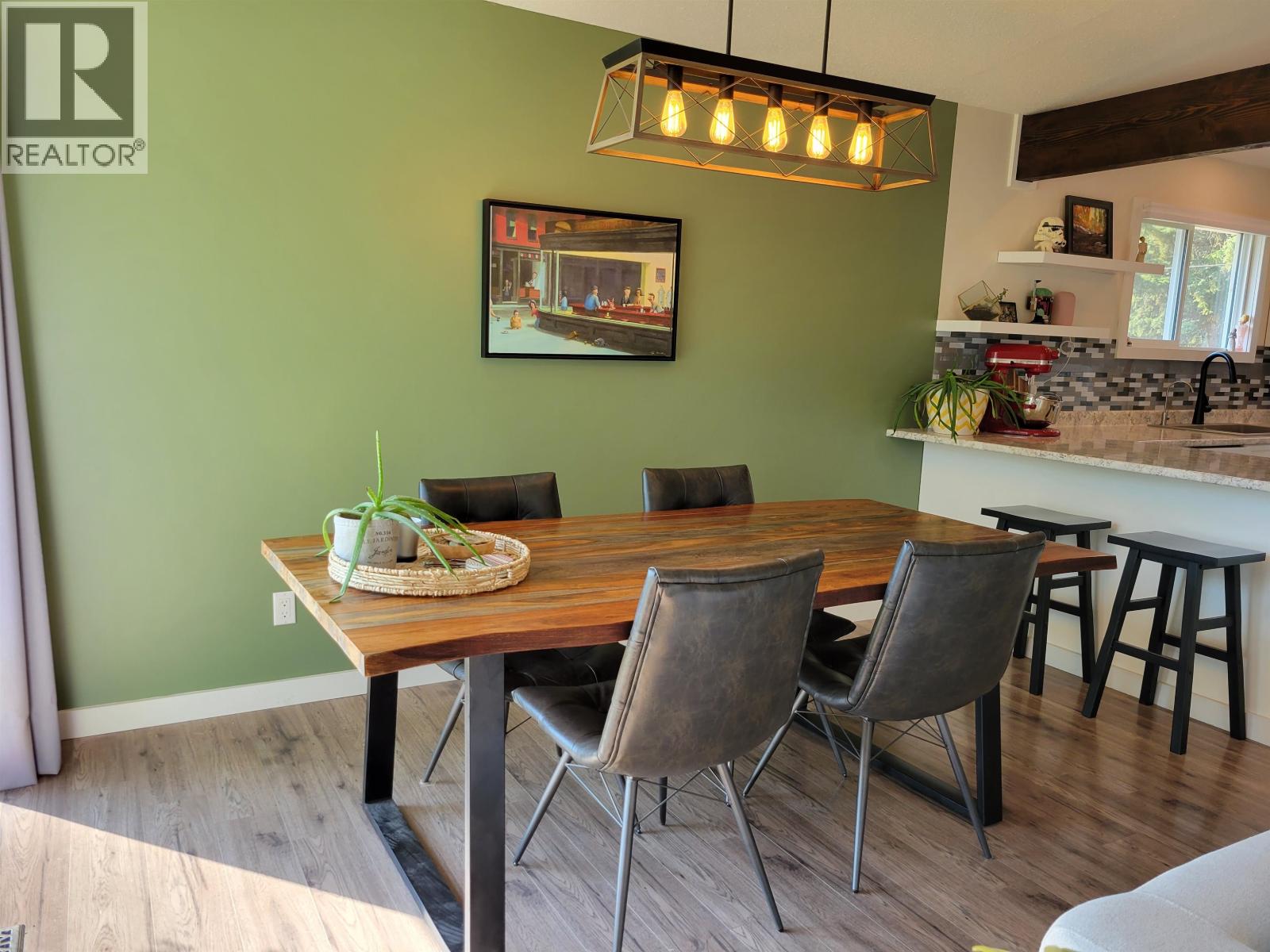 343 W COLUMBIA STREET, Vanderhoof