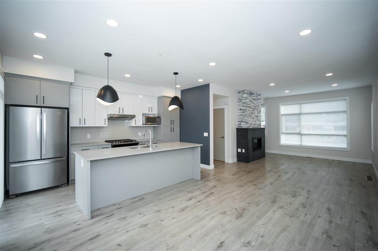 214 46150 THOMAS ROAD, Vedder Crossing, Sardis