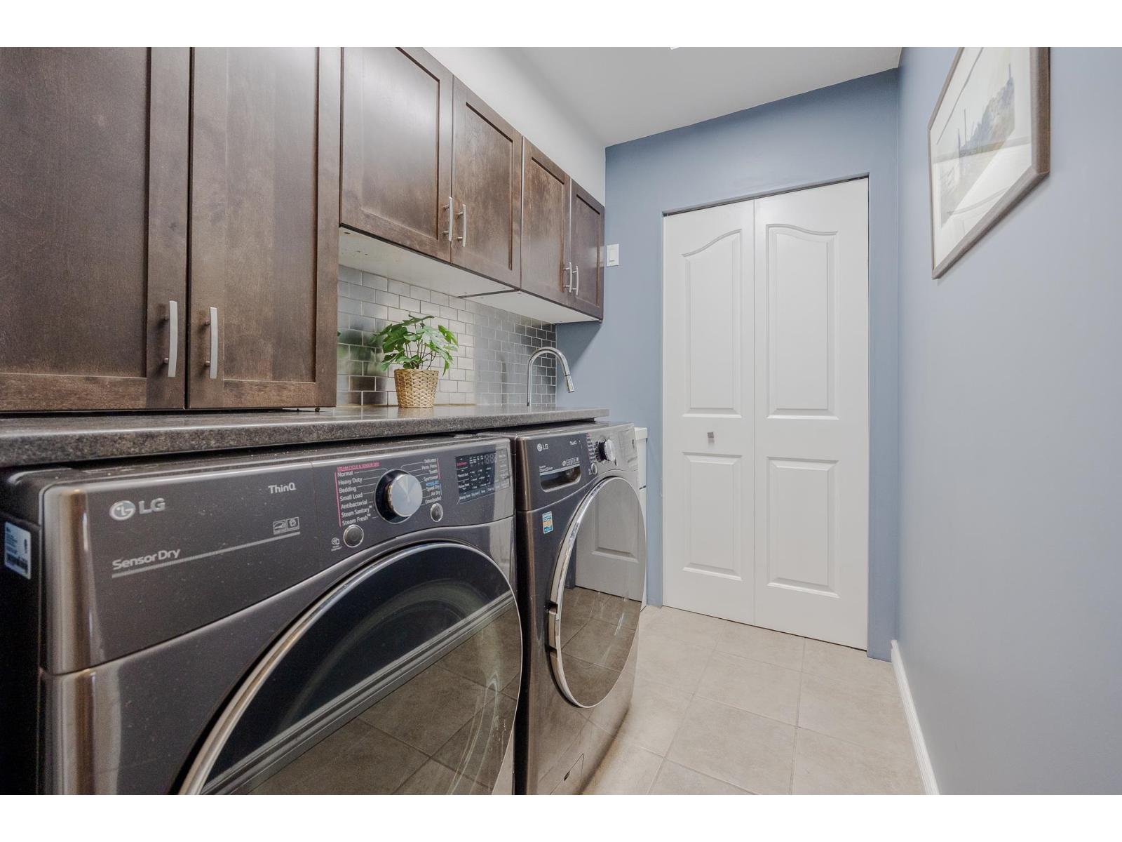 Photo 30 of 19009 59 A Avenue, Surrey BC