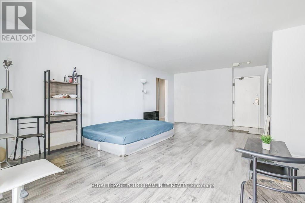 Photo 2 of 2205 1 Massey Square, Toronto ON