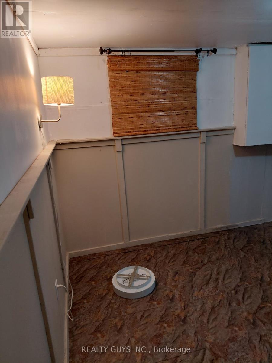 Photo 6 of 650 Crawford Drive, Peterborough ON