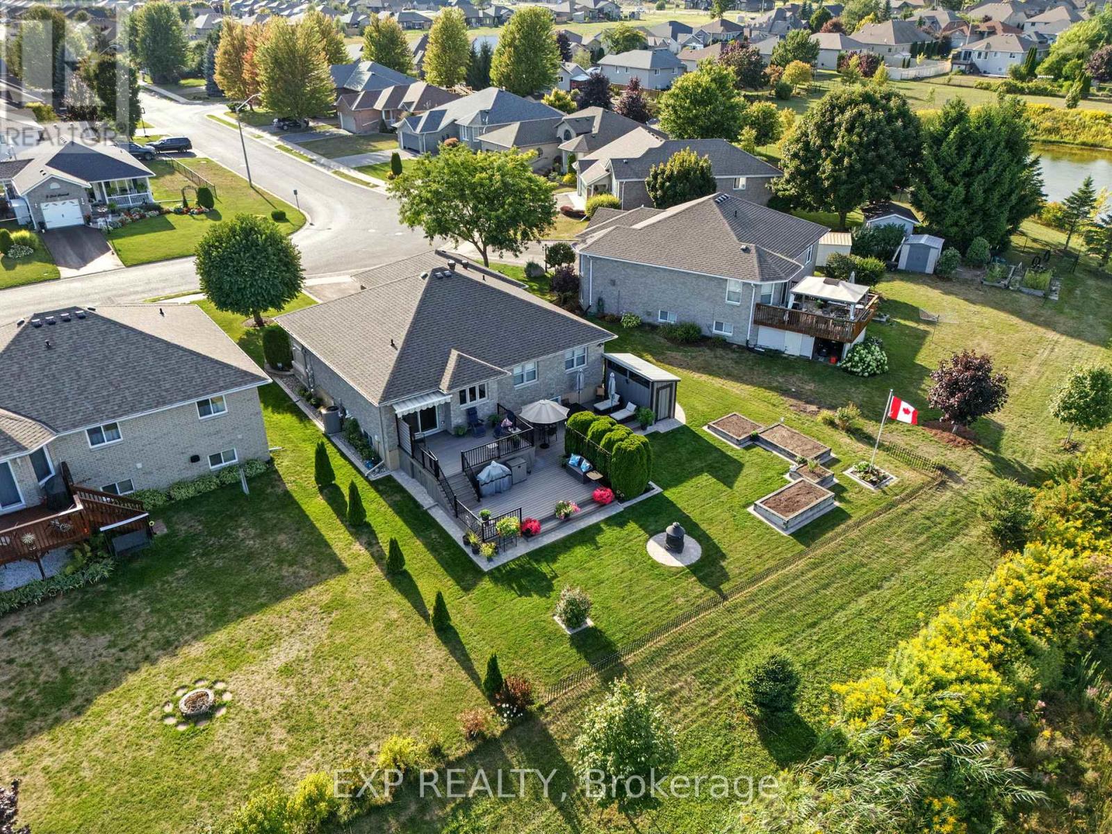 Photo 21 of 6 Cove Court, Brighton ON