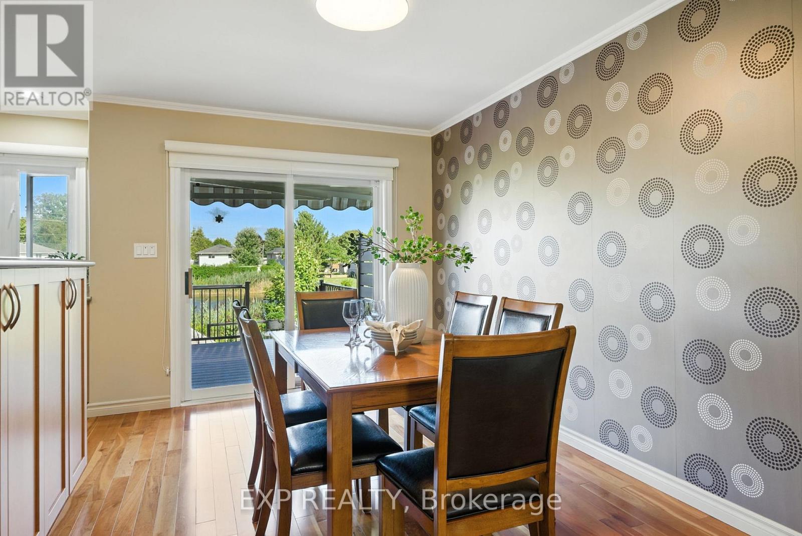 Photo 4 of 6 Cove Court, Brighton ON