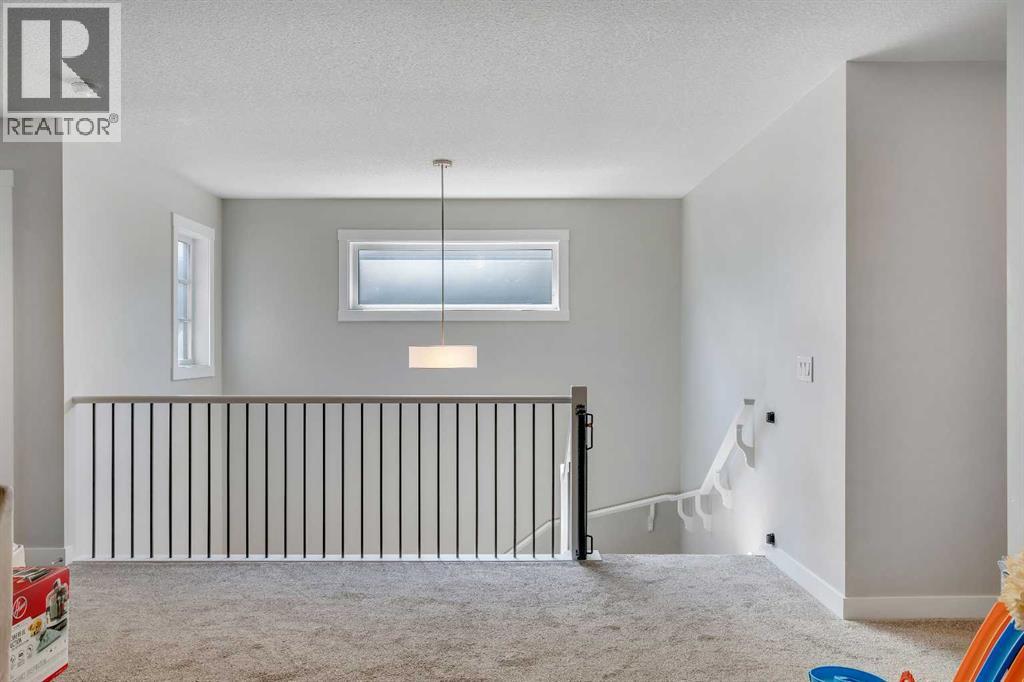Photo 37 of 27 Cranbrook Court Se, Calgary AB