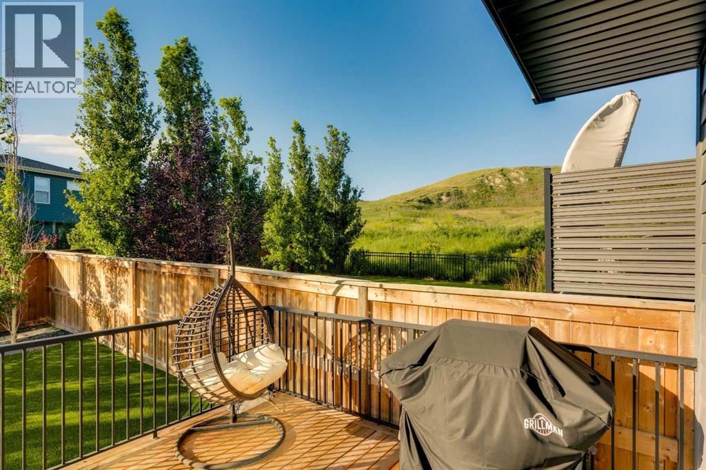 Photo 48 of 27 Cranbrook Court Se, Calgary AB