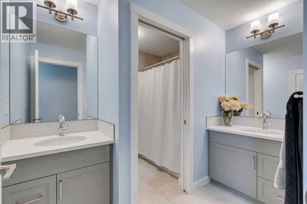 Photo 17 of 27 Cranbrook Court Se, Calgary AB