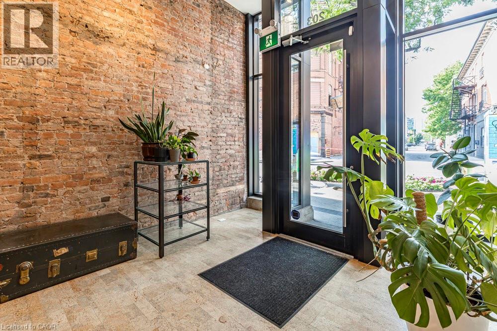 Photo 12 of 203 King Street E, Hamilton ON